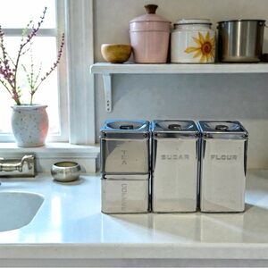 Vintage 50's Set of 4 Stackable Lincoln Beautyware Metal Canisters